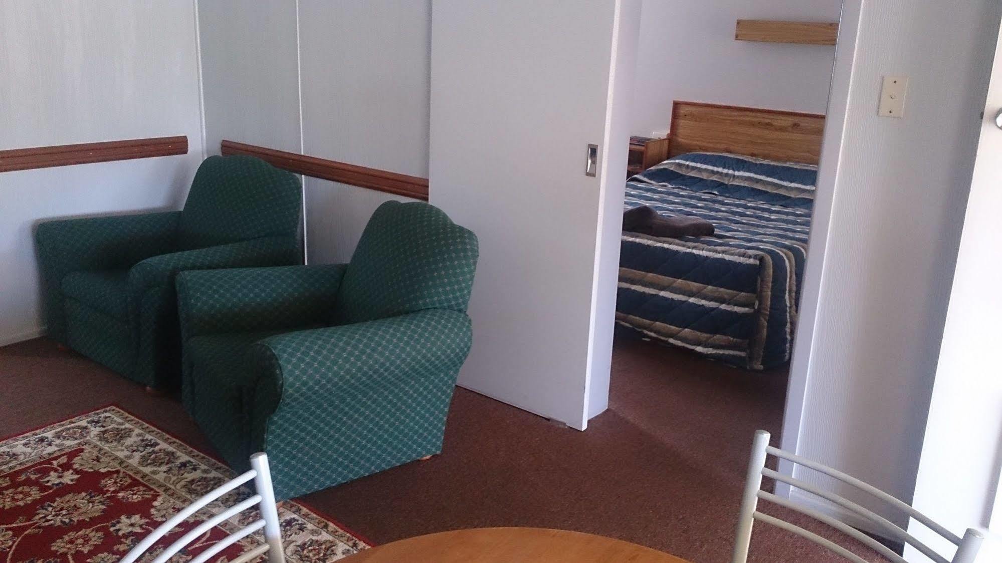 Granite Belt Motel Stanthorpe Extérieur photo
