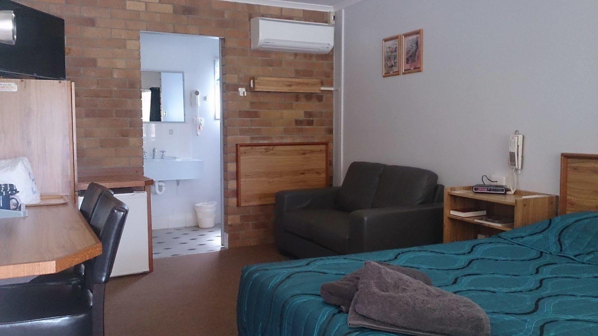 Granite Belt Motel Stanthorpe Extérieur photo