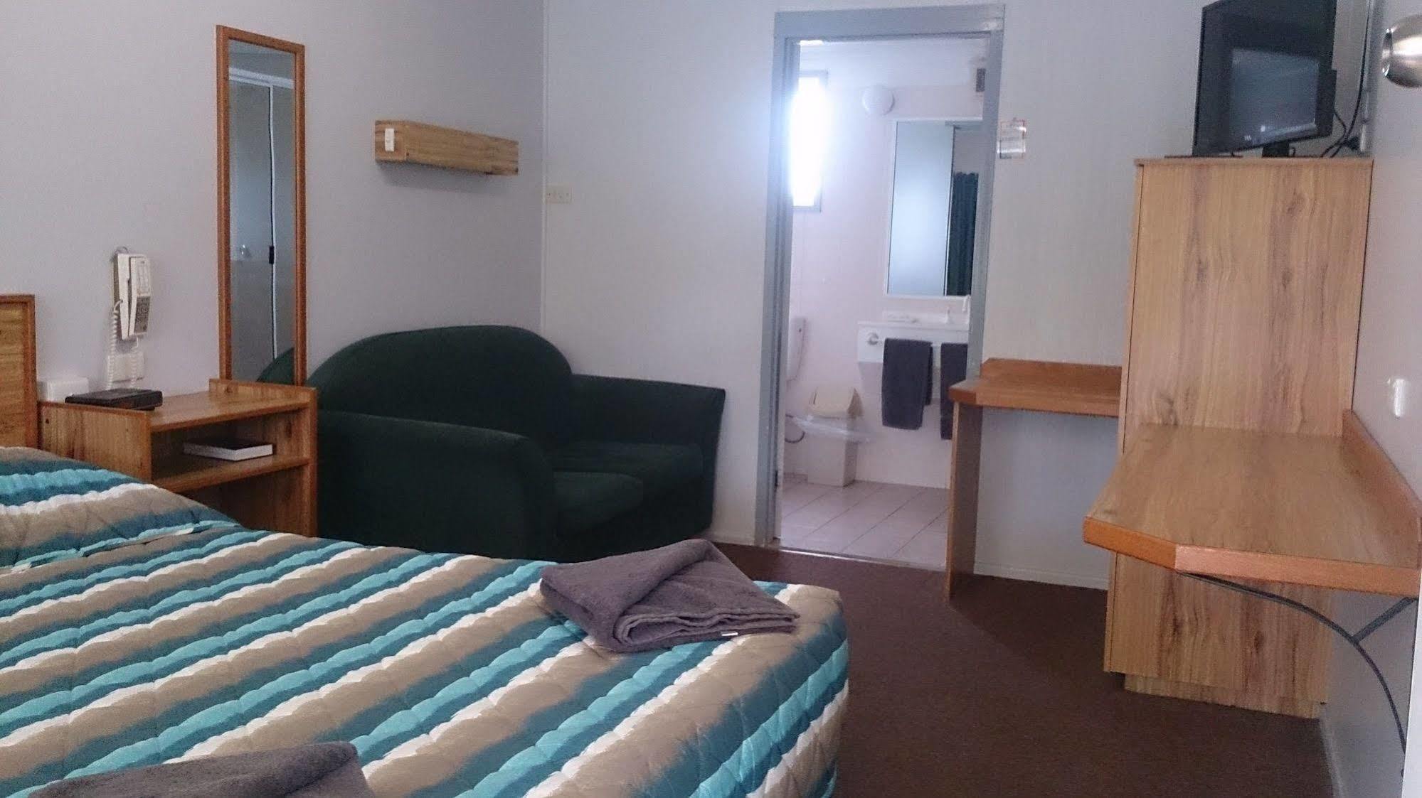 Granite Belt Motel Stanthorpe Extérieur photo